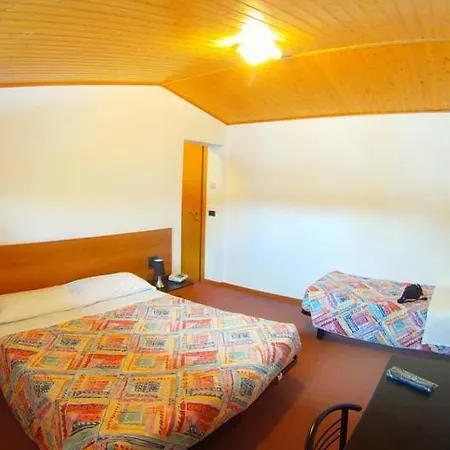 Hotel Canin